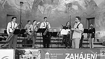 NOTHING BUT SAXOPHONES (ZUŠ ML)